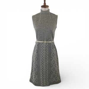 Vintage 70s Dress Women’s‎ XS Mock Neck Sleeveless Ribbed Sheath